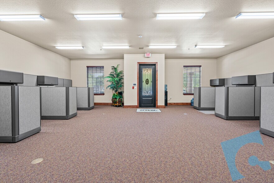 More Photos Of 23 Mission Ln, Colleyville Office For Sale