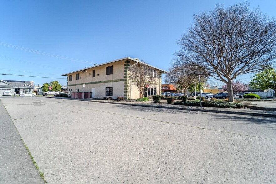 More Photos Of 508 Forbes Ave, Yuba City Office Residential For Lease