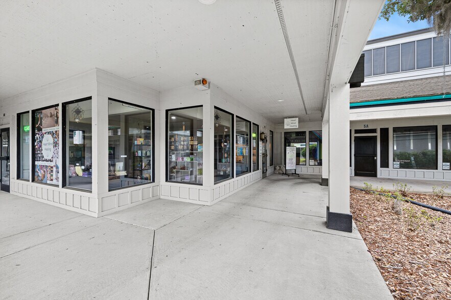 More Photos Of 2441 NW 43rd St, Gainesville Storefront For Sale