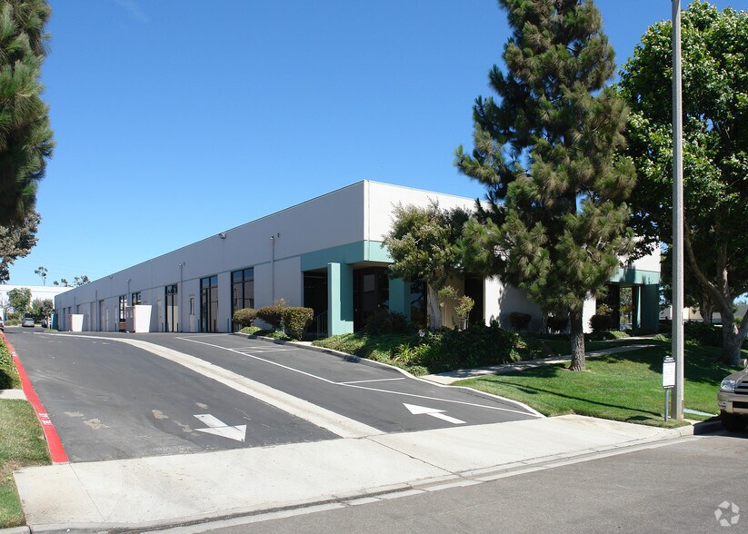 More Photos Of 1932 Eastman Ave, Ventura Unknown For Lease