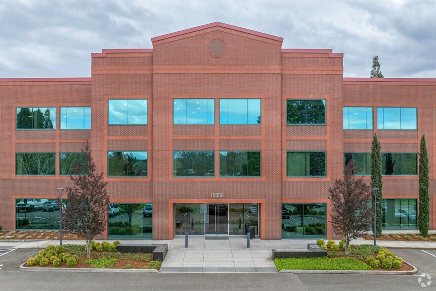 More Photos Of 6610 SW Cardinal Ln, Portland Unknown For Lease