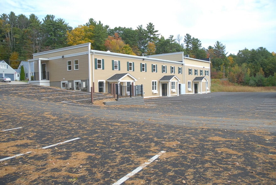 More Photos Of 126 Route 27, Raymond Freestanding For Lease