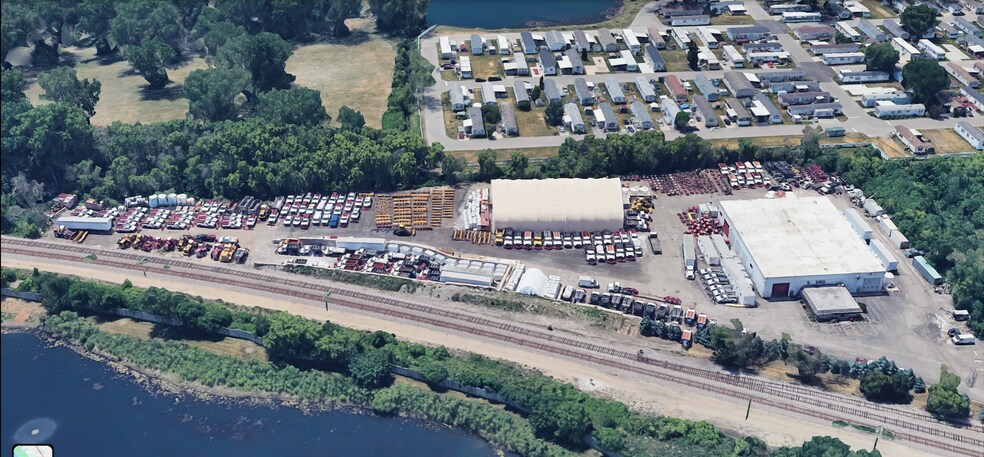 Primary Photo Of 31W377 Spaulding Rd, Elgin Warehouse For Lease