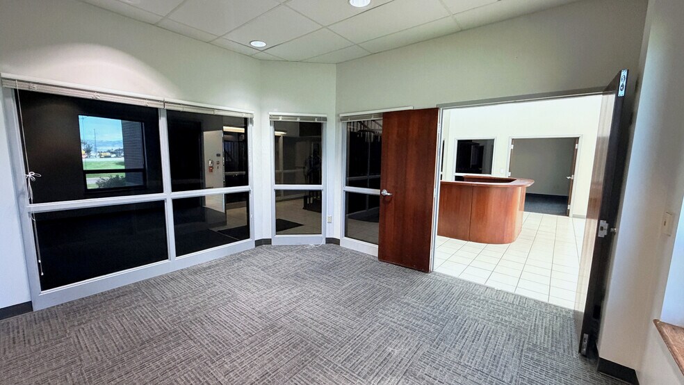 More Photos Of 1530 N 1000 W, Logan Warehouse For Lease