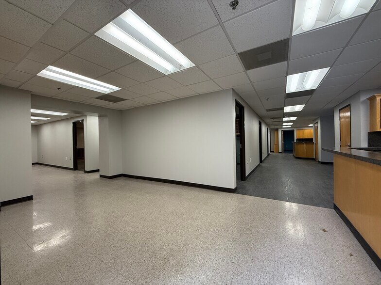 More Photos Of 4801 W University Dr, Denton Unknown For Lease