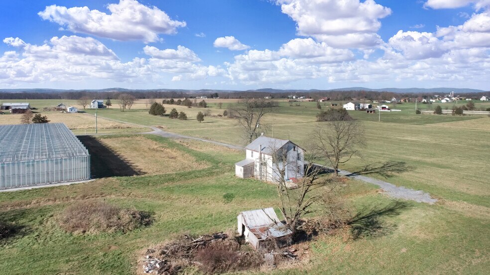 More Photos Of 435 Fickes School Rd, York Springs Specialty For Sale