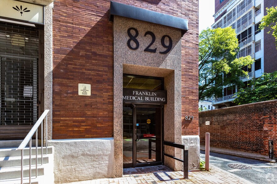 More Photos Of 829-837 Spruce St, Philadelphia Medical For Lease
