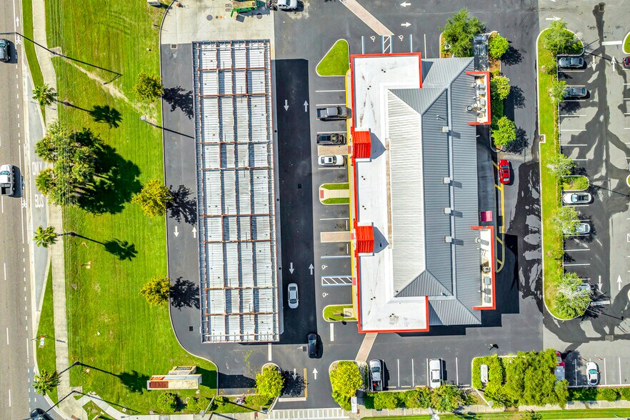 More Photos Of 5600 Butler National Dr, Orlando Service Station For Sale