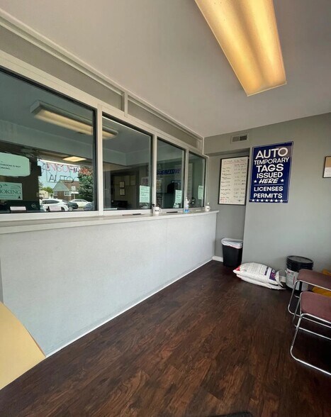 More Photos Of 2414 Rhawn St, Philadelphia Apartments For Lease