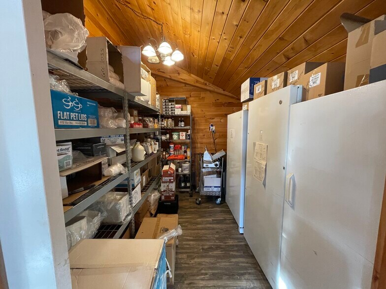 More Photos Of 1055 Lewiston Rd, New Gloucester Restaurant For Sale