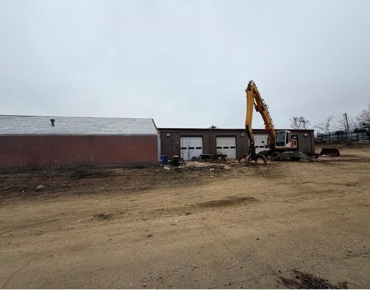 More Photos Of 3191 Highway 50, Beaufort Warehouse For Sale