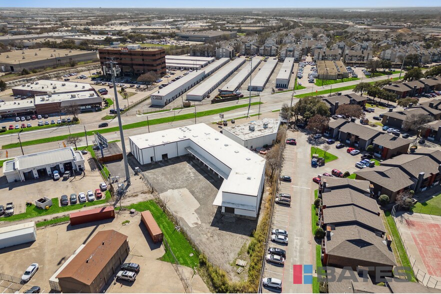 More Photos Of 9525 & 9535 Skillman St, Dallas Showroom For Sale