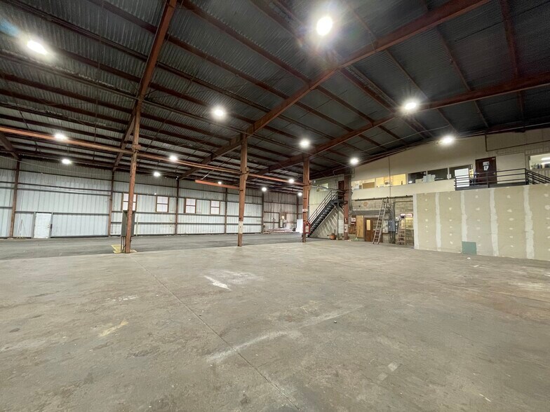 More Photos Of 91-188 Kalaeloa Blvd, Kapolei Warehouse For Lease