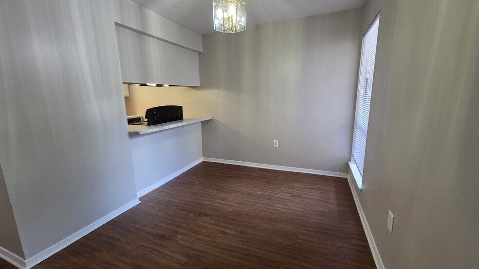 More Photos Of 1701 Skyline Dr, North Little Rock Multifamily For Sale