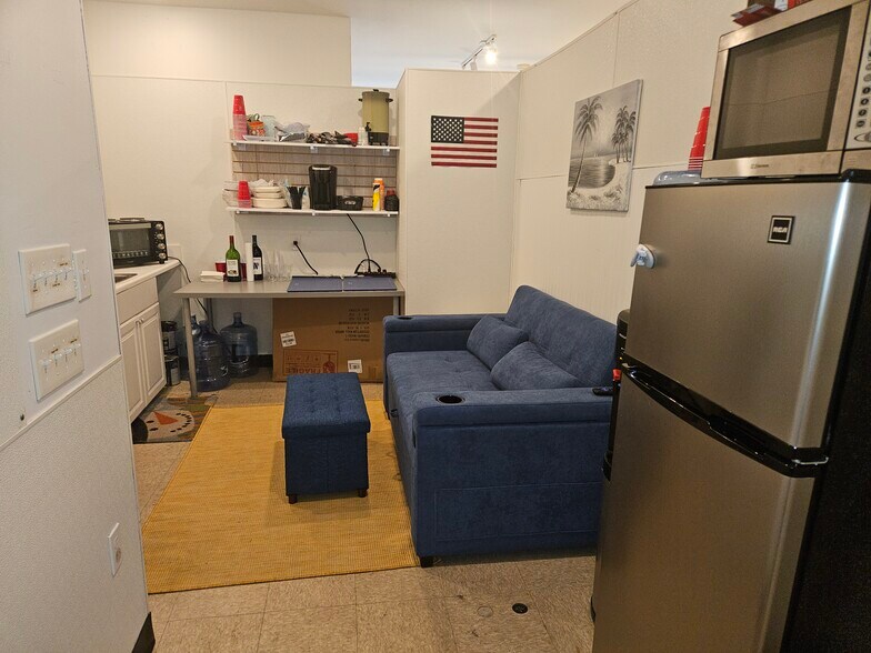 More Photos Of 201-230 Goddard Row, Newport Storefront Retail Office For Sale