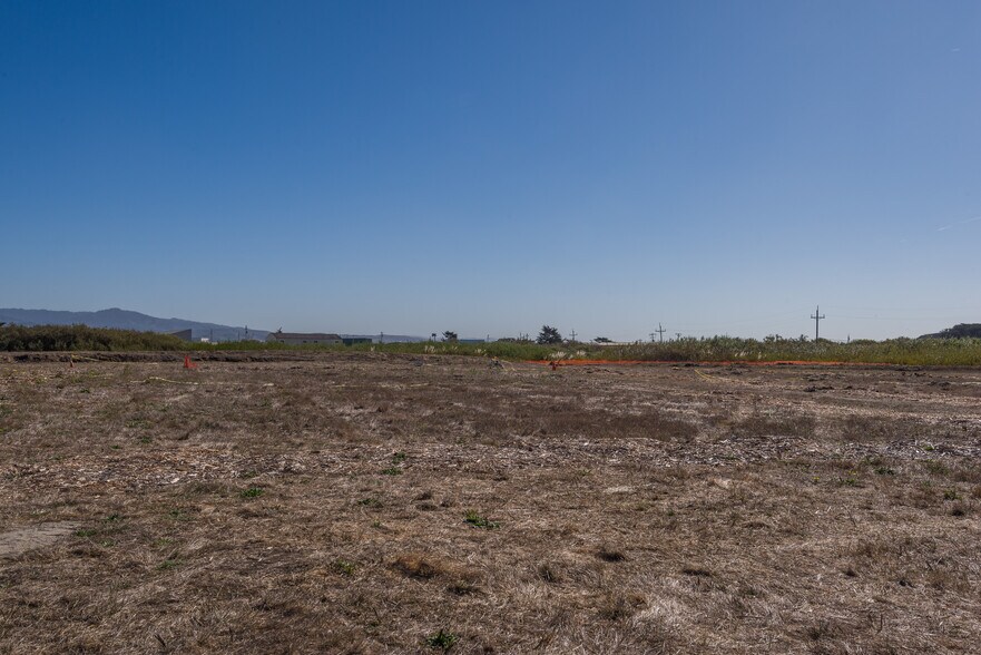 More Photos Of 380 Airport Street, Half Moon Bay Land For Sale