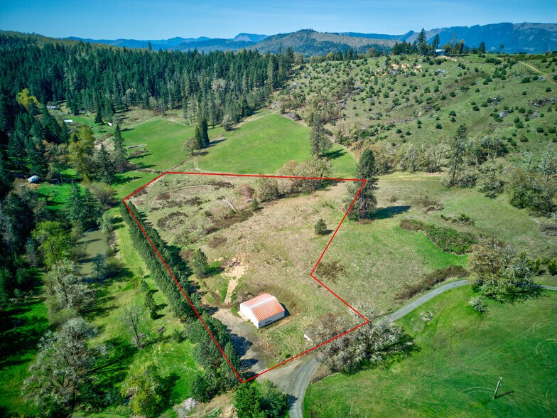 More Photos Of 0 San Souci Dr, Roseburg Land For Sale