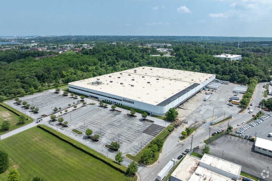 More Photos Of 3030 Waterview Ave, Baltimore Distribution For Lease