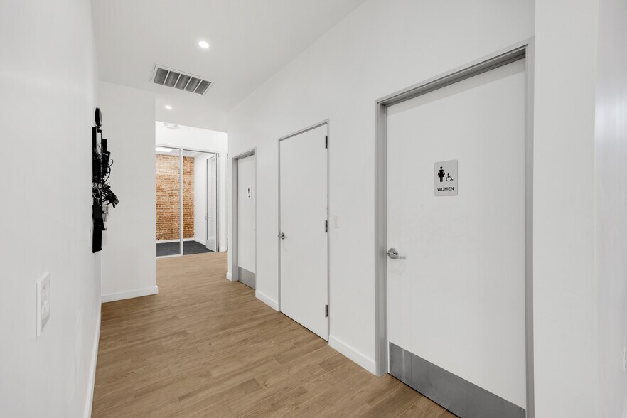 More Photos Of 3613 Gage Ave, Bell Storefront For Lease