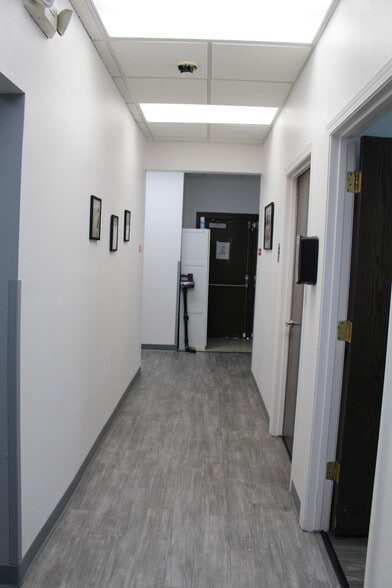 More Photos Of 13949 W Meeker Blvd, Sun City Medical For Lease