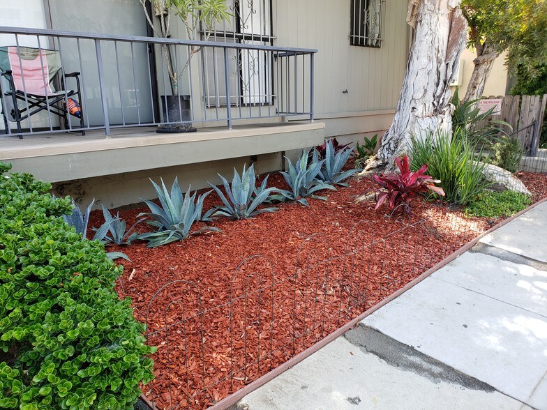 More Photos Of 2009 4th St, Santa Monica Apartments For Sale