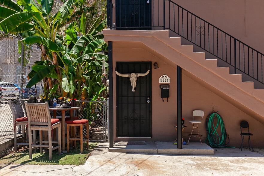 More Photos Of 4225-4227 Whittier St, San Diego Apartments For Sale