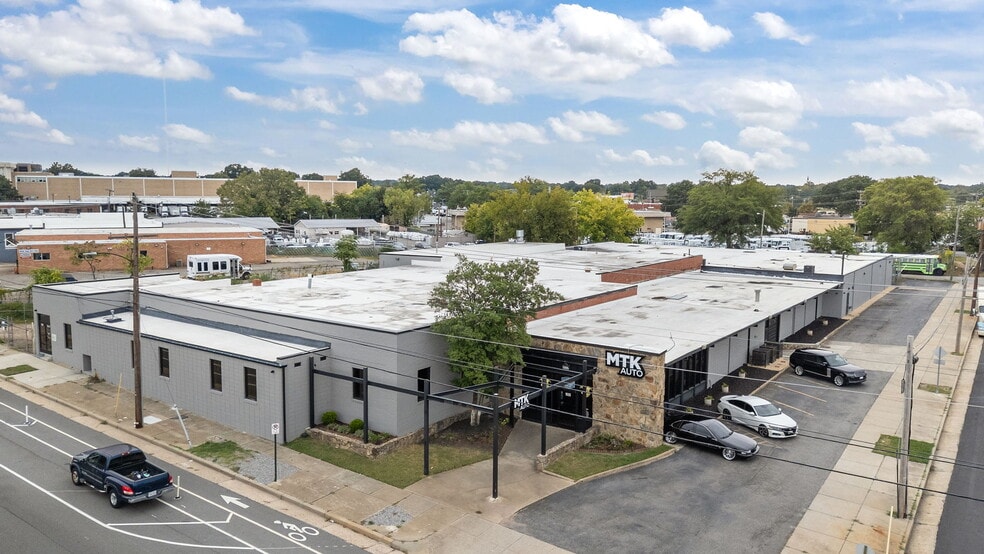 Primary Photo Of 1605 Brook Rd, Richmond Warehouse For Sale