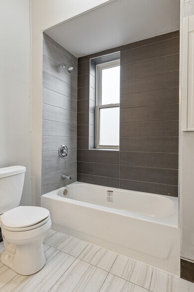 More Photos Of 4431-4433 N Racine Ave, Chicago Apartments For Sale