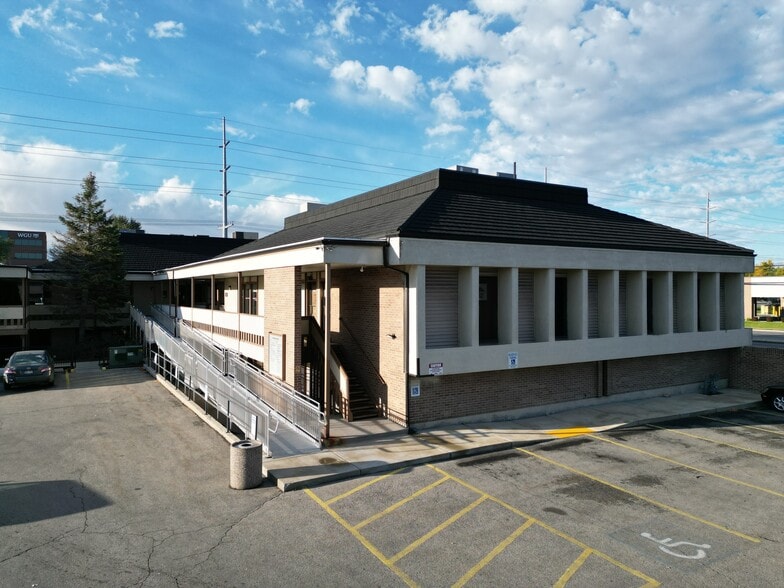 More Photos Of 715 E 3900 S, Salt Lake City Office For Lease
