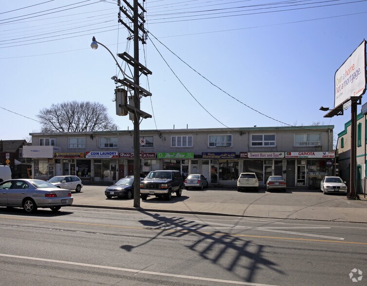 More Photos Of 1543-1557 Dupont St, Toronto Storefront Retail Residential For Lease