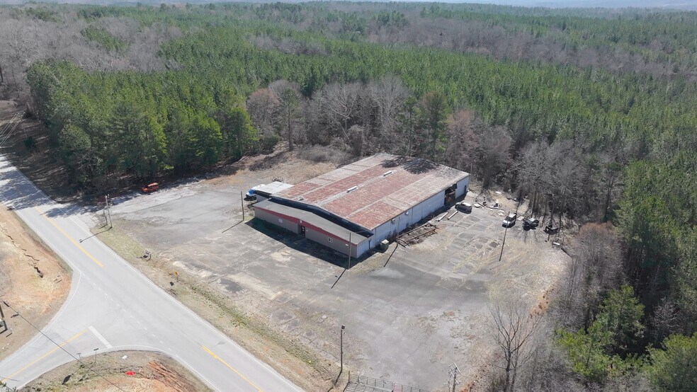 More Photos Of 2341 Cross Keys Hwy, Union Warehouse For Lease