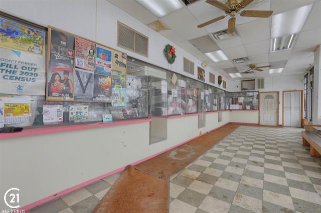 More Photos Of 2854 E 7 Mile Rd, Detroit Freestanding For Sale
