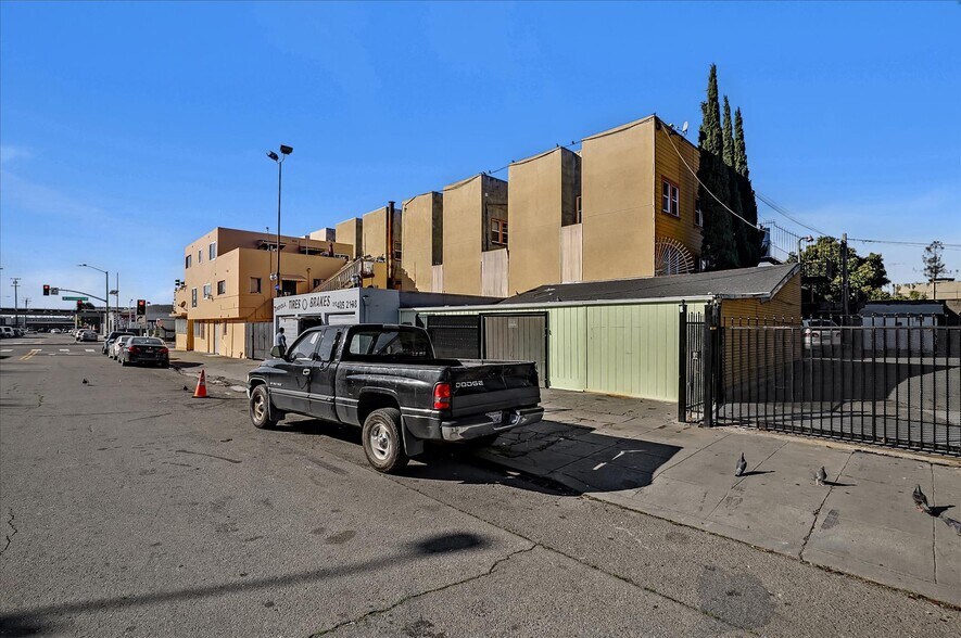 More Photos Of 1407 Miller Ave, Oakland Storefront Retail Residential For Sale