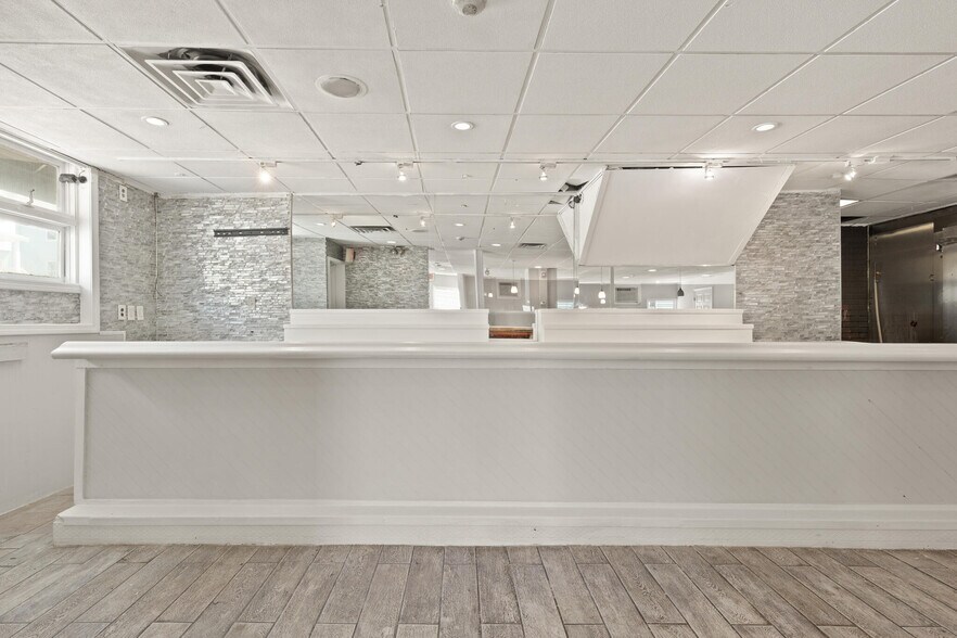 More Photos Of 385-387 Salem St, Malden Apartments For Sale