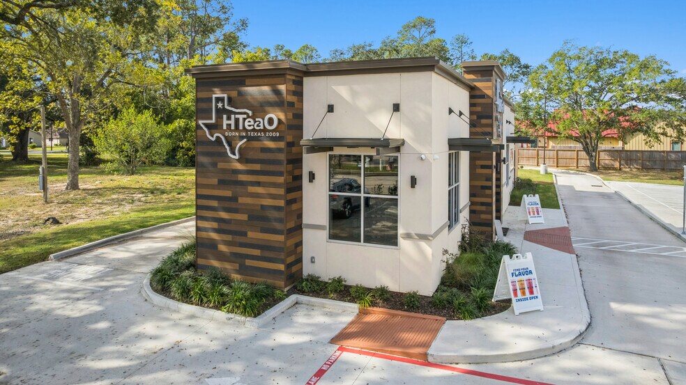 Primary Photo Of 1935 Avenue D, Katy Freestanding For Sale