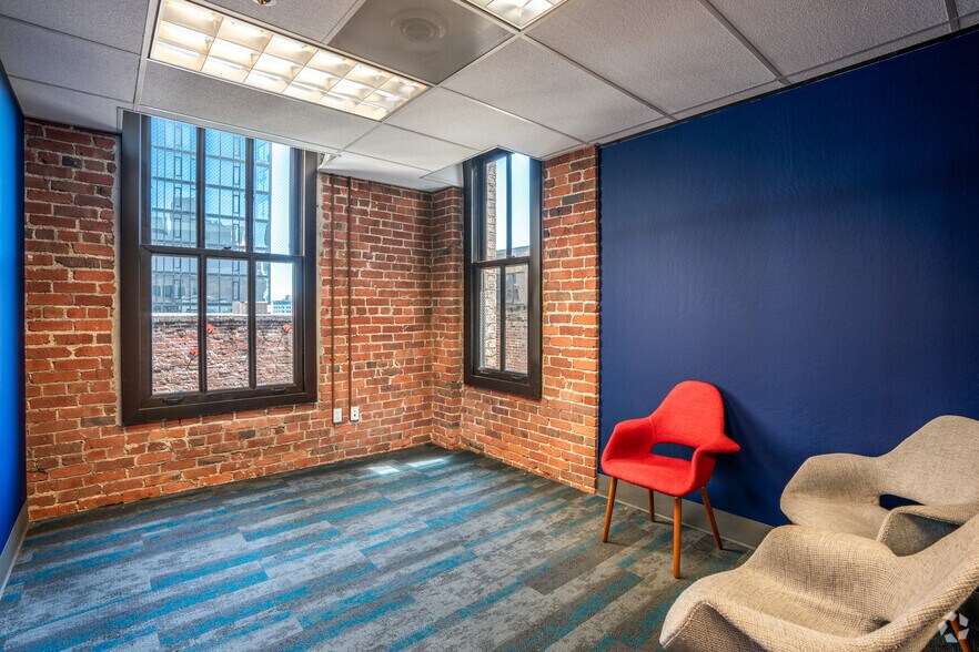 More Photos Of 414 13th St, Oakland Loft Creative Space For Lease