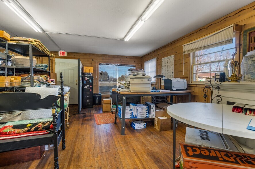 More Photos Of 10440 Water Street, Ephraim General Retail For Sale