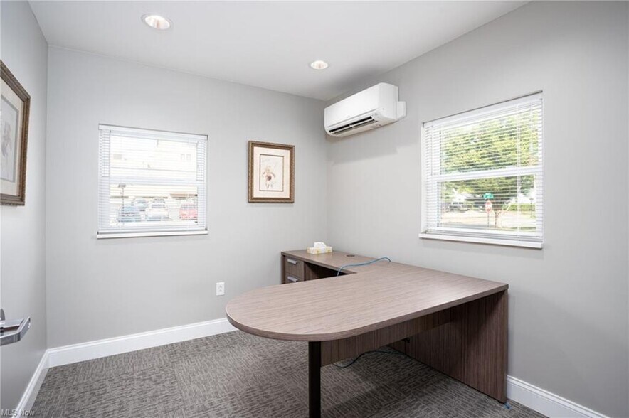 More Photos Of 1109 Eastern Ave, Ashland Office Residential For Sale