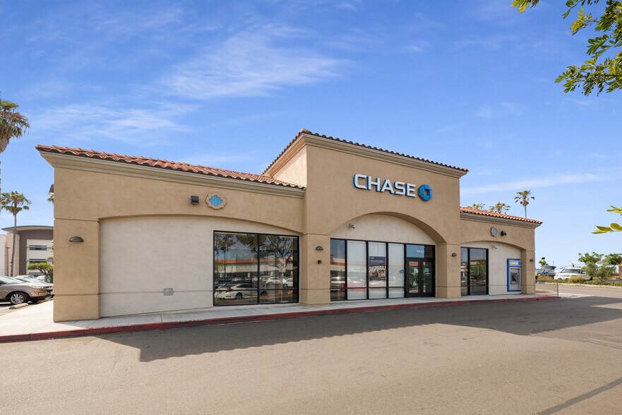 More Photos Of 1006-1036 Mission Ave, Oceanside Unknown For Lease