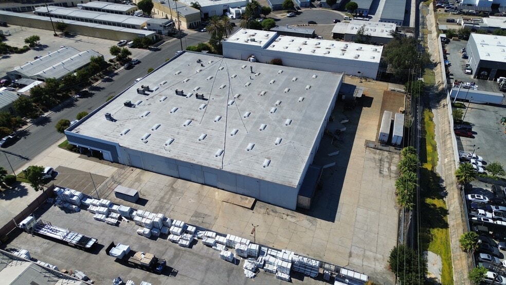More Photos Of 495 Raleigh Ave, El Cajon Manufacturing For Lease