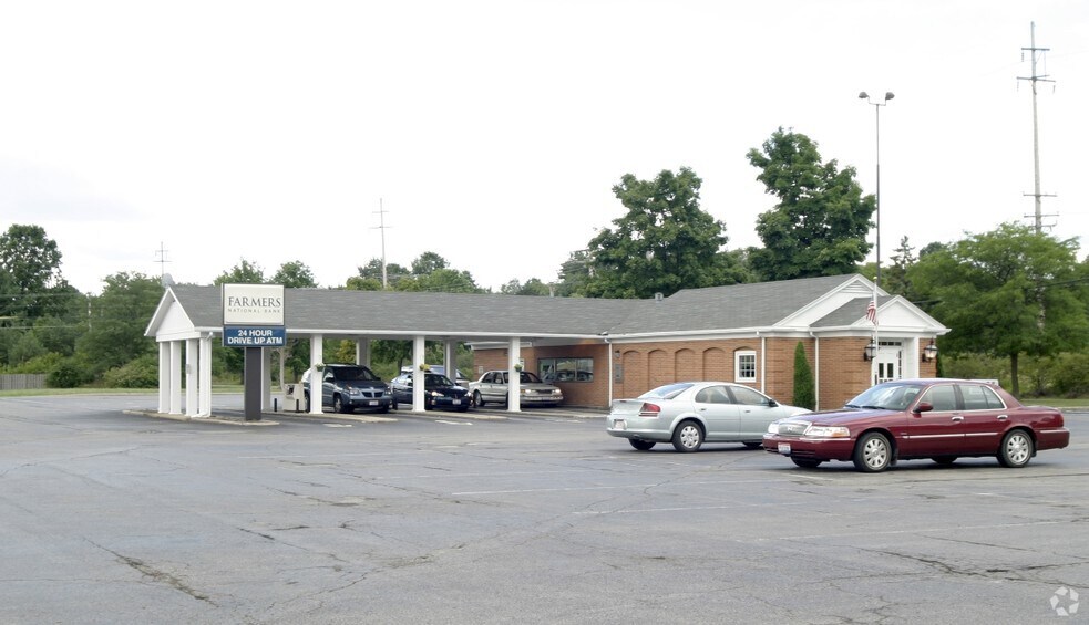 More Photos Of 405 E Main St, Canfield Unknown For Lease