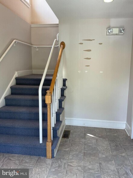 More Photos Of 300 Spruce St, Doylestown Office For Sale