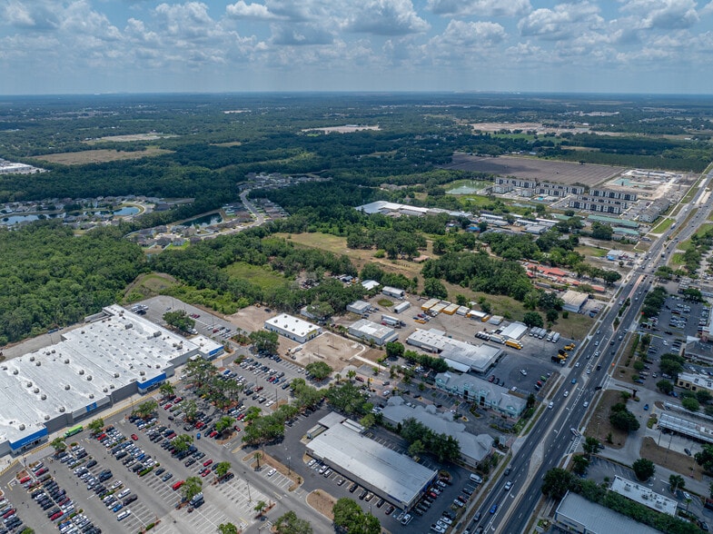 More Photos Of 2914 James L Redman Pky, Plant City Storefront Retail Office For Sale