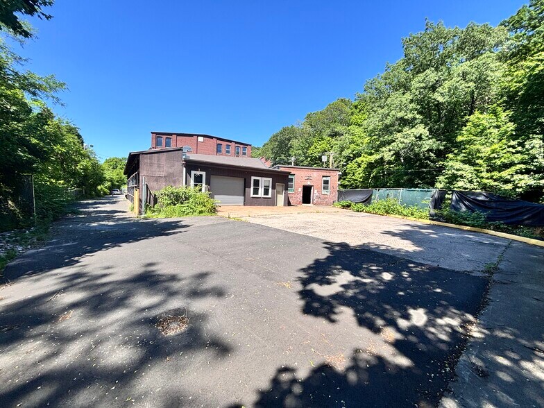 Primary Photo Of 30 Lenox St, New Haven Warehouse For Lease