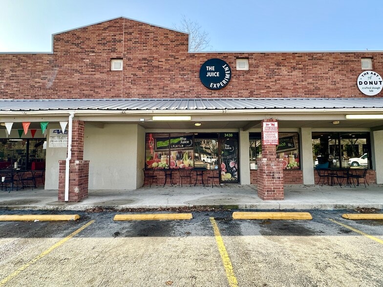 More Photos Of 3420-3440 N St Marys St, San Antonio Unknown For Lease