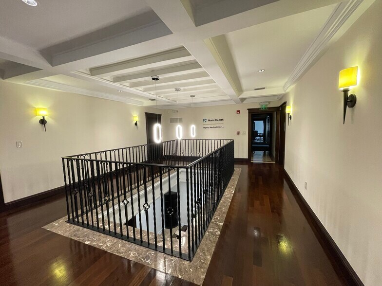 More Photos Of 133 Sevilla Ave, Coral Gables Medical For Lease