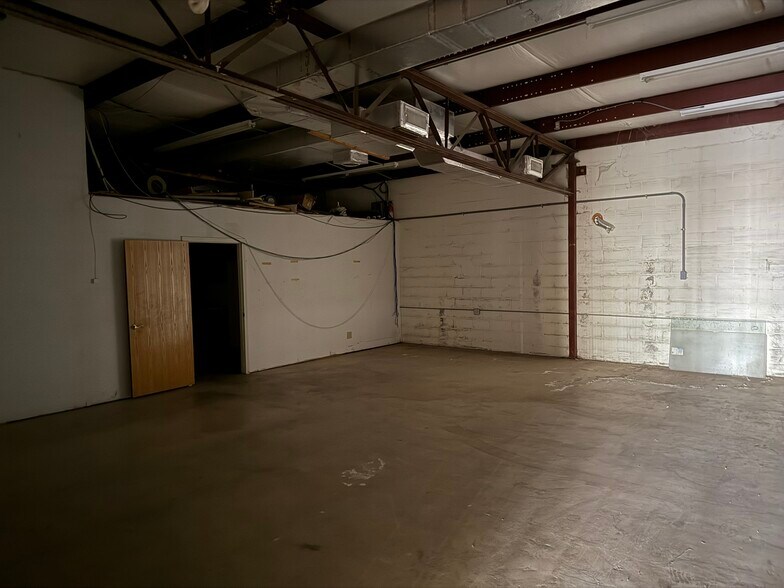 More Photos Of 501 N Ed Carey Dr, Harlingen Freestanding For Lease
