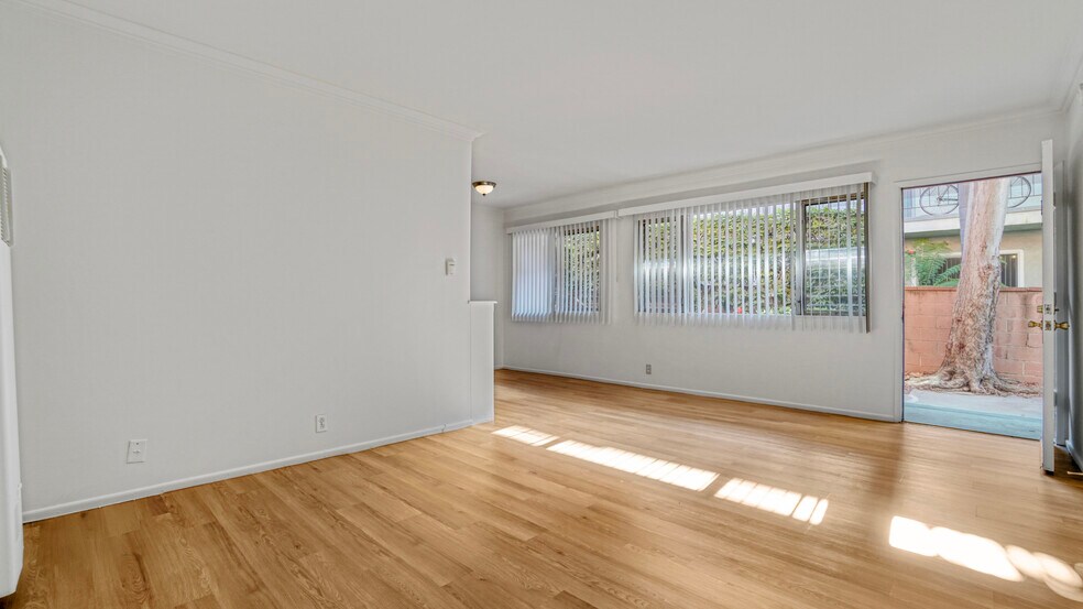 More Photos Of 3310 Keystone Ave, Los Angeles Apartments For Sale