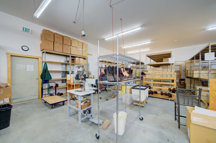 More Photos Of 6597 Falcon Ln, Bozeman Industrial For Sale