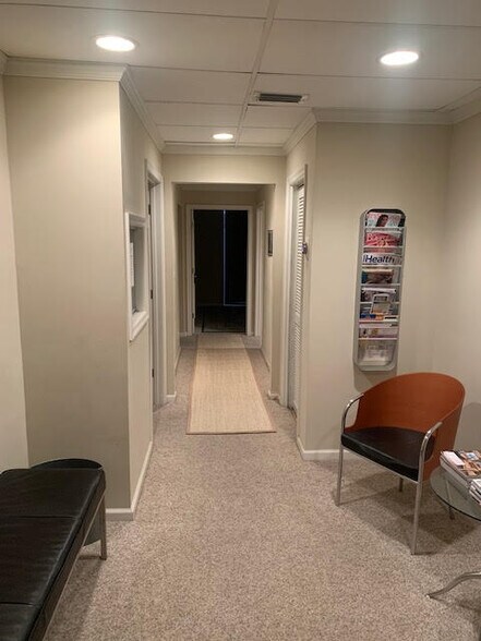 More Photos Of 1300 N Federal Hwy, Boca Raton Medical For Sale